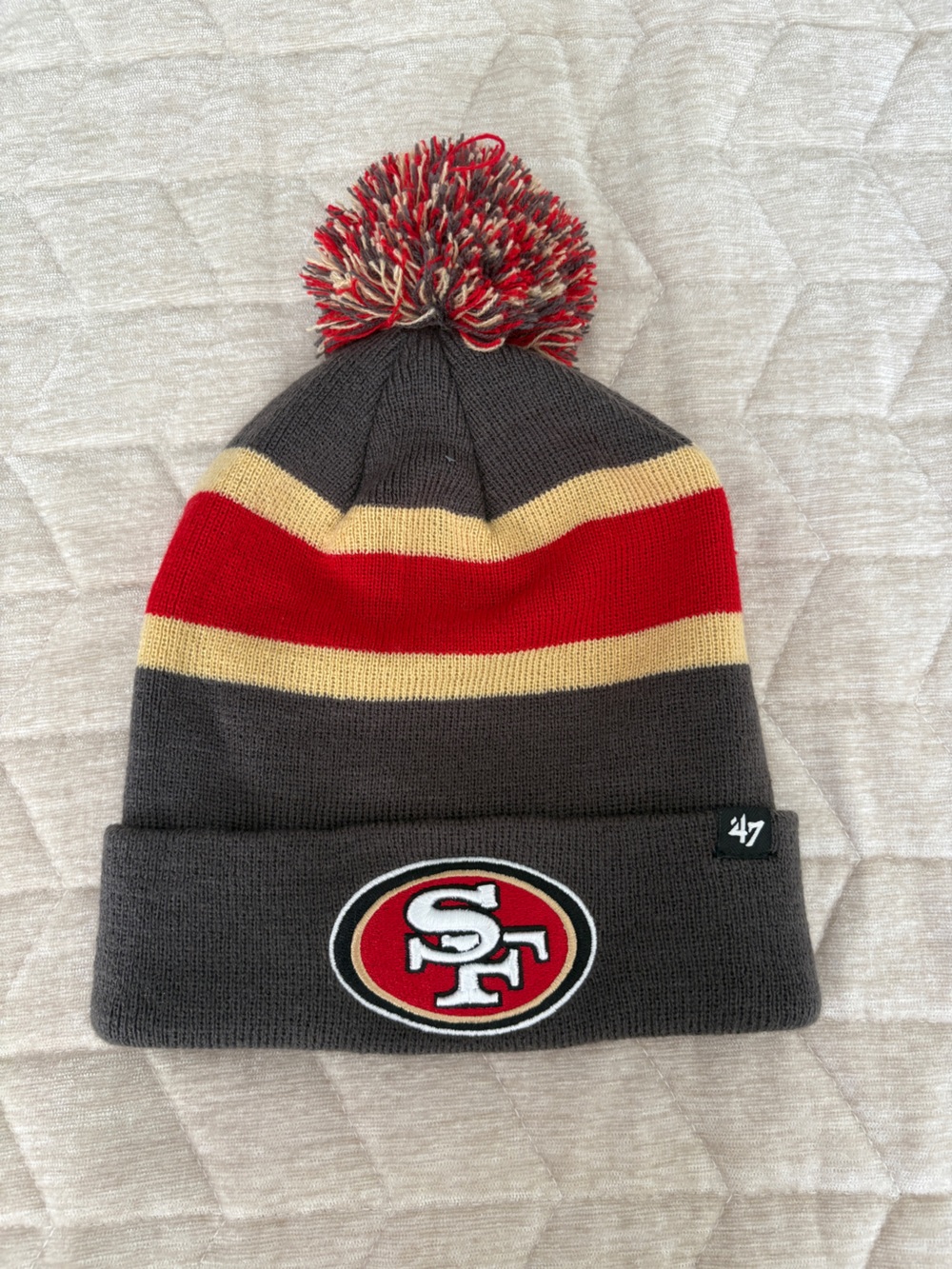 San Francisco 49ers Gray Red Pom Cuff Beanie by '47